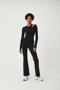 Tala SKINLUXE CUT OUT SHOULDER LONG SLEEVE TOP - SHADOW BLACK -Sportswear Store 12c