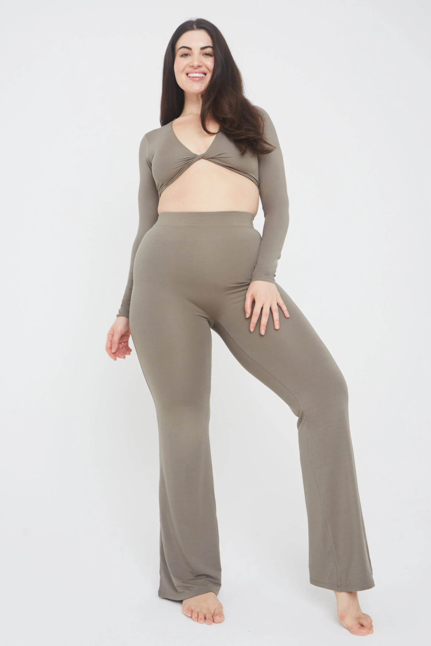 Tala 365 TWIST FRONT LONG SLEEVE CROP TOP - VINTAGE KHAKI 1 Tala 365 TWIST FRONT LONG SLEEVE CROP TOP - VINTAGE KHAKI