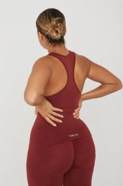 Tala SCULPT SEAMLESS RACERBACK VEST - OXBLOOD RED MARL -Sportswear Store 20221115 Tala 03 075