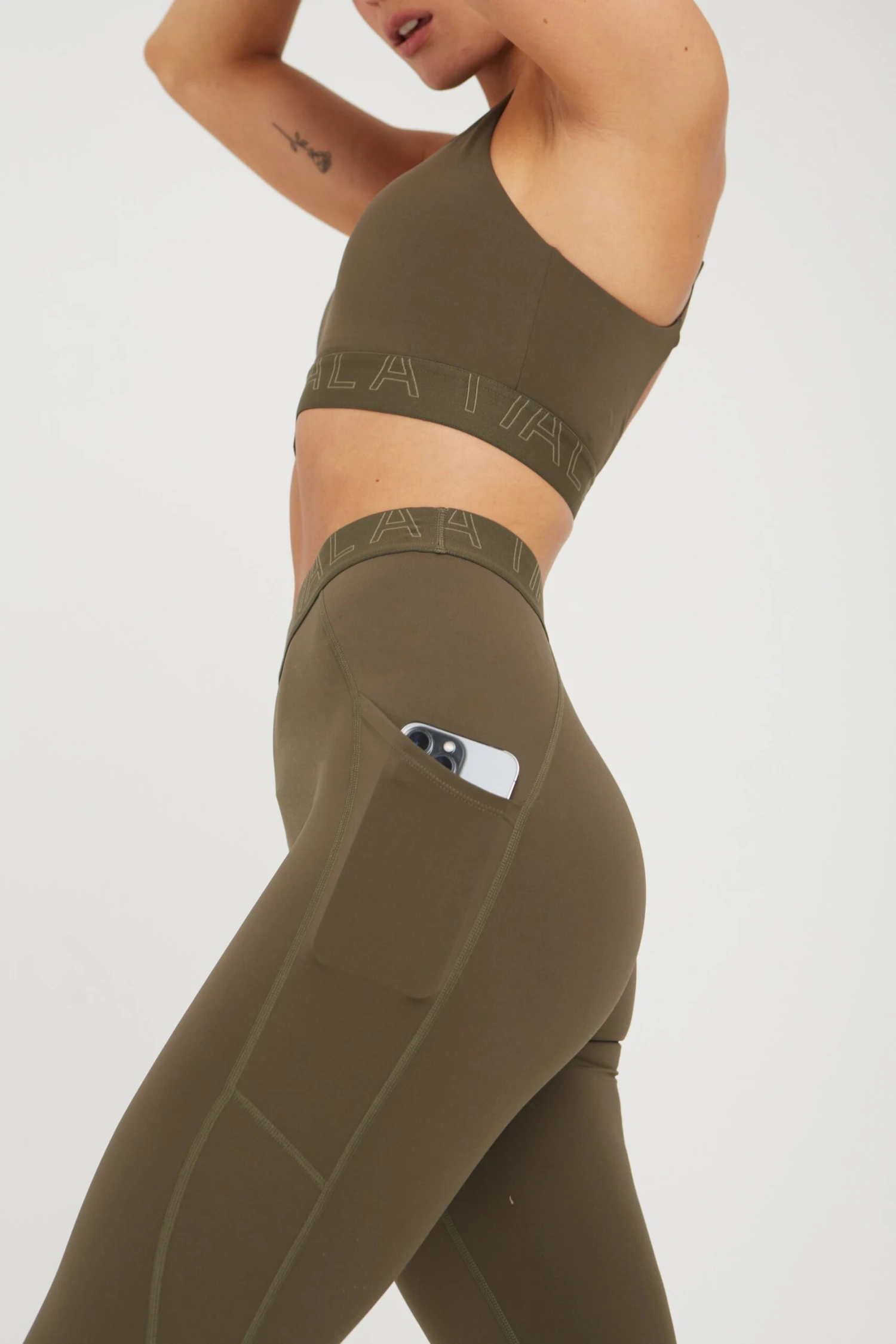 Tala FORMTECH SIDE POCKET RUNNING LEGGING- KHAKI 3 Tala FORMTECH SIDE POCKET RUNNING LEGGING- KHAKI - Image 3