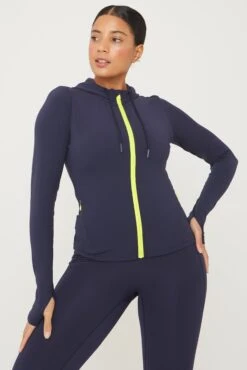 Tala FORMTECH HOODED ZIP THROUGH RUNNING JACKET- NAVY -Sportswear Store 20221116 Tala 16 016