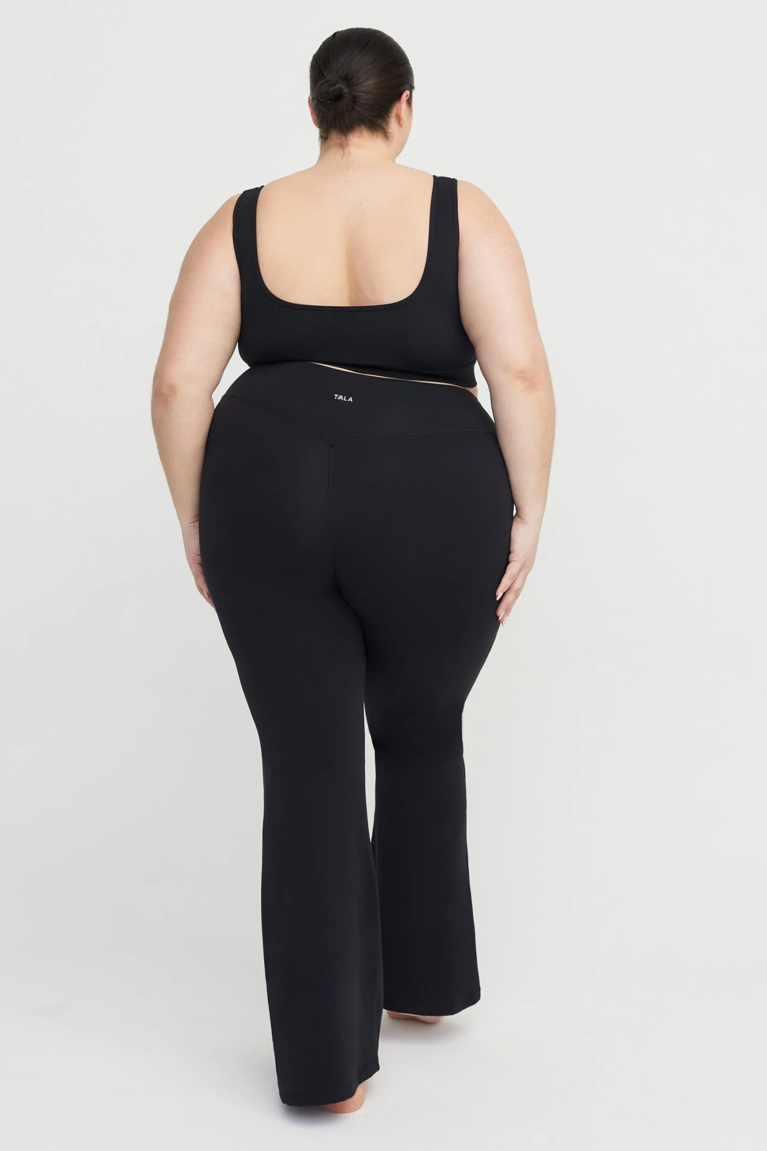 Tala DAYFLEX SQUARE NECK SPORTS BRA - SHADOW BLACK 5 Tala DAYFLEX SQUARE NECK SPORTS BRA - SHADOW BLACK - Image 5