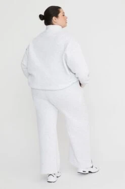 Tala OFF DUTY MOCK NECK CLUB SWEATSHIRT- GREY MARL -Sportswear Store 230216 Tala SHOT 32 1990