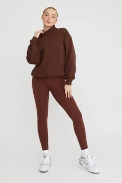 Tala OFF DUTY MOCK NECK CLUB SWEATSHIRT- WALNUT -Sportswear Store 230216 Tala SHOT 33 2055