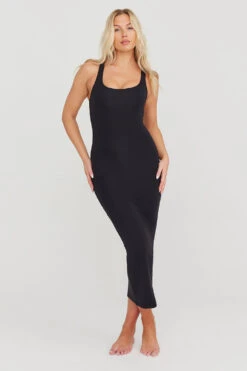 Tala 365 RACERBACK BODYCON MIDI DRESS - SHADOW BLACK 8 Tala 365 RACERBACK BODYCON MIDI DRESS - SHADOW BLACK -Sportswear Store 230317 365 11 Black Dress 642