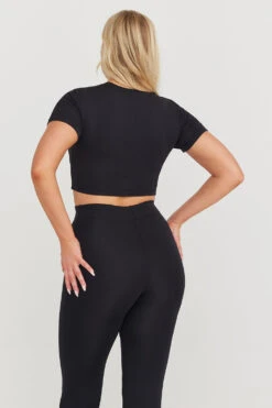 Tala 365 SHORT SLEEVE CROP T-SHIRT - SHADOW BLACK -Sportswear Store 230317 365 13 Black Crop TShirt 398