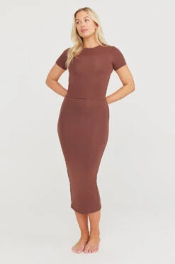 Tala 365 SHORT SLEEVE T-SHIRT - CHOCOLATE -Sportswear Store 230317 365 22 Chocolate TShirt 1193