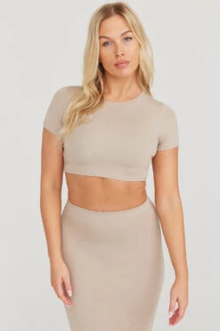 Tala 365 SHORT SLEEVE CROP T-SHIRT - SAND -Sportswear Store 230317 365 25 Sand Cropped TShirt 765