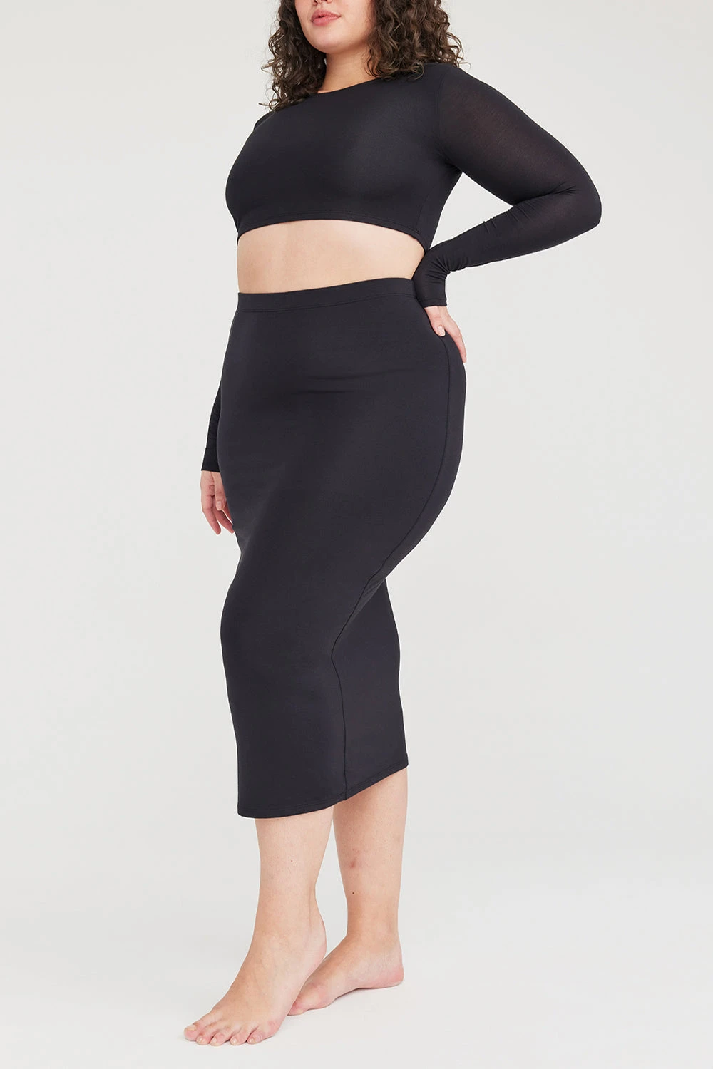 Tala 365 BODYCON MIDI SKIRT - SHADOW BLACK 3 Tala 365 BODYCON MIDI SKIRT - SHADOW BLACK - Image 3