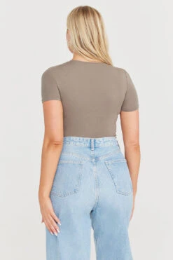 Tala 365 SHORT SLEEVE T-SHIRT - VINTAGE KHAKI -Sportswear Store 230317 365 48 Khaki TShirt 1864copy