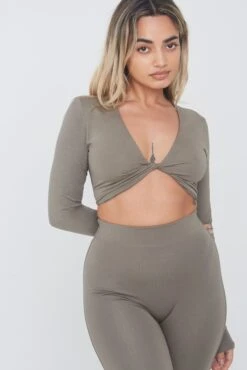 Tala 365 TWIST FRONT LONG SLEEVE CROP TOP - VINTAGE KHAKI 6 Tala 365 TWIST FRONT LONG SLEEVE CROP TOP - VINTAGE KHAKI -Sportswear Store 4 3010aa7f 1c1a 4424 9f31 a0842a84f731