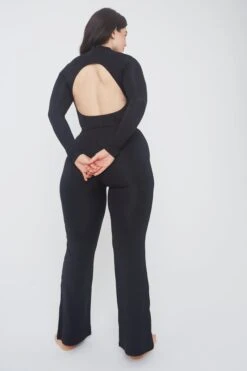 Tala 365 MOCK NECK CUT OUT LONG SLEEVE TOP - SHADOW BLACK