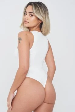 Tala 365 HIGH NECK SLEEVELESS BODYSUIT - COCONUT MILK -Sportswear Store 5 8d375032 a179 470d 89cc fb3d4c34abfa