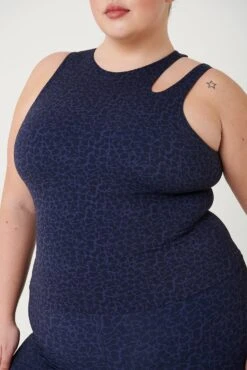 Tala SKINLUXE BUILT-IN SUPPORT CUT OUT SHOULDER VEST - NAVY PRINT -Sportswear Store 9c
