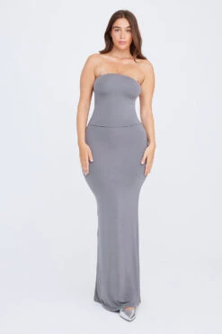 Tala 365 MAXI SKIRT - STORM GREY -Sportswear Store BANDEAU DRESS GREY 17 005 ca1e64f3 b986 405e 8dc9 d4ac9dc7fe4f