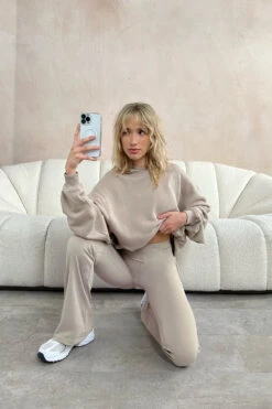 Tala CLUB OVERSIZED HOODIE WITH EMBROIDERED LOGO - LATTE -Sportswear Store CLUB OVERSIZED HOODIE LATTE