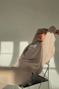 Tala VOLLEY CLUB SWEATSHIRT WITH BORG LOGO - LATTE -Sportswear Store CLUB VOLLEY SWEATSHIRT LATTE 2