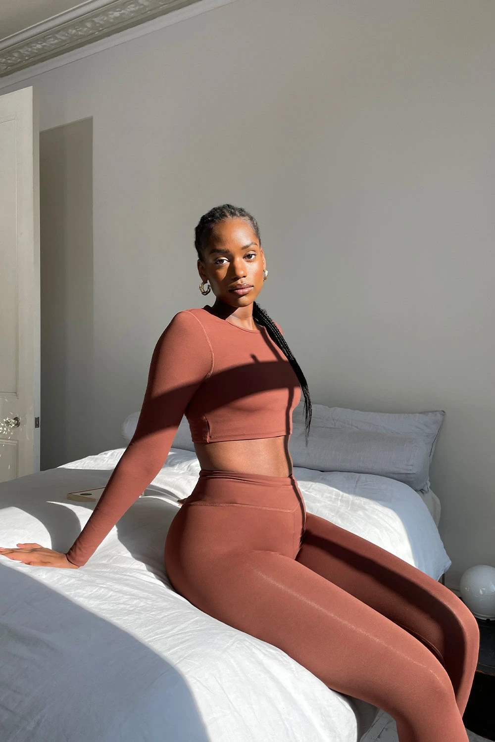 Tala DAYFLEX OPEN BACK LONG SLEEVE TOP - WALNUT 3 Tala DAYFLEX OPEN BACK LONG SLEEVE TOP - WALNUT - Image 3