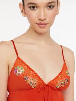 Dolled Up Lace Cami 8 Dolled Up Lace Cami -Sportswear Store DOLLED UP LACE CAMI SQ2252238 10765 4 1200x1600 1