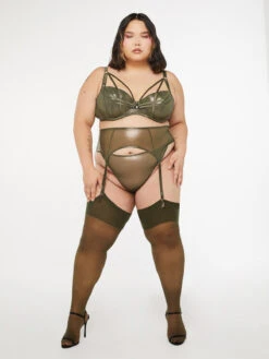 Going Platinum Mesh Suspender Belt -Sportswear Store GOING PLATINUM MESH GARTER BELT LI2252740 3823 4 1200x1600 1