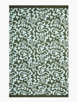 Lit Leisure Throw Blanket With Harness 11 Lit Leisure Throw Blanket With Harness -Sportswear Store LIT LEISURE THROW BLANKET WITH HARNESS AC2354456 5842 LAYDOWN 1200x1600 1