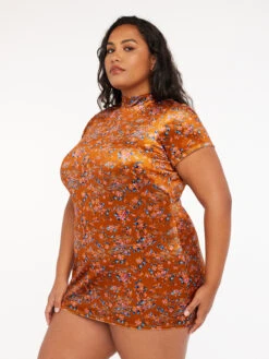 Psychedelic Velvet Slip -Sportswear Store PSYCHEDELIC VELVET SLIP SQ2253419 5289 3 1200x1600 1