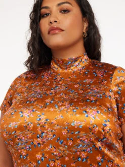 Psychedelic Velvet Slip -Sportswear Store PSYCHEDELIC VELVET SLIP SQ2253419 5289 4 1200x1600 1