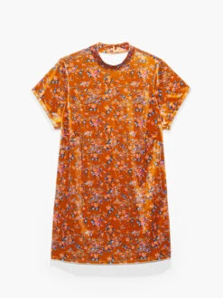 Psychedelic Velvet Slip -Sportswear Store PSYCHEDELIC VELVET SLIP SQ2253419 5289 LAYDOWN 1200x1600 1