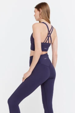 Tala SKINLUXE TANK SPORTS BRA - NAVY -Sportswear Store SKINLUX 30 NAVY TANK LEGGINGS 2082 f26127bd 5605 4a21 b3fc d6cf76ebe09e