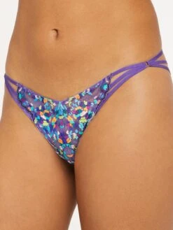 Steamy Floral String Lace Bikini 8 Steamy Floral String Lace Bikini -Sportswear Store STEAMY FLORAL STRING LACE BIKINI UD2251563 10700 4 1200x1600 1