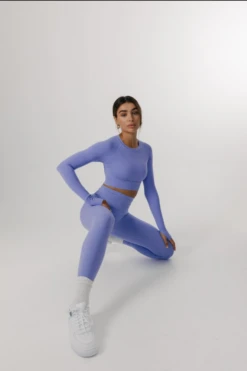 Tala SKINLUXE CROP KEYHOLE LONG SLEEVE TOP - VIOLET -Sportswear Store Screenshot2021 09 23at10.25.27