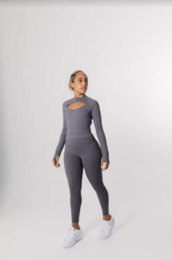 Tala SKINLUXE CUT OUT LONG SLEEVE TOP - TORNADA GREY -Sportswear Store Screenshot2021 09 23at10.39.20