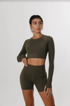 Tala SKINLUXE CROP KEYHOLE LONG SLEEVE TOP - KHAKI
