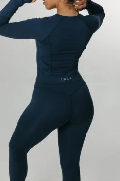Tala SKINLUXE CUT OUT LONG SLEEVE TOP - NAVY -Sportswear Store Screenshot2021 11 05at12.36.55