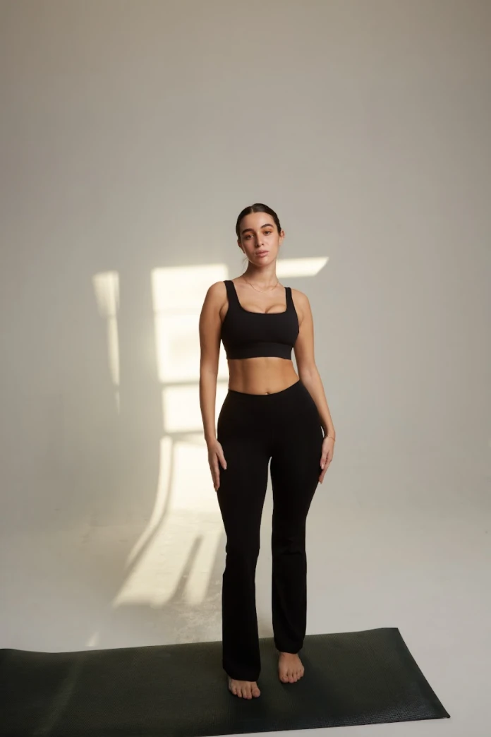 Tala DAYFLEX SQUARE NECK SPORTS BRA - SHADOW BLACK 9 Tala DAYFLEX SQUARE NECK SPORTS BRA - SHADOW BLACK - Image 9