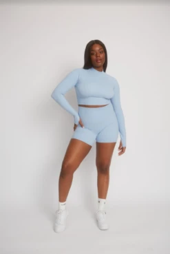 Tala DAYFLEX MOCK NECK CROP LONG SLEEVE TOP - ICE BLUE -Sportswear Store Screenshot2022 03 02at10.46.39