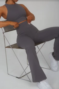 Tala SKINLUXE HIGH WAISTED FLARED LEGGING - TORNADA GREY -Sportswear Store Screenshot2022 03 22at10.39.03