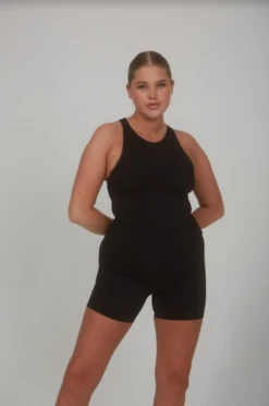 Tala SKINLUXE BUILT-IN SUPPORT HIGH NECK VEST - SHADOW BLACK 11 Tala SKINLUXE BUILT-IN SUPPORT HIGH NECK VEST - SHADOW BLACK -Sportswear Store Screenshot2022 04 06at14.33.29