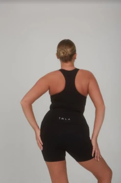 Tala SKINLUXE BUILT-IN SUPPORT HIGH NECK VEST - SHADOW BLACK 10 Tala SKINLUXE BUILT-IN SUPPORT HIGH NECK VEST - SHADOW BLACK -Sportswear Store Screenshot2022 04 06at14.33.37