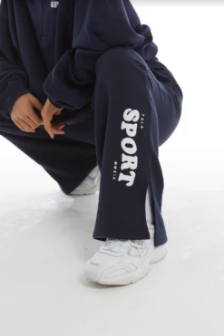 Tala SPORTS CLUB STRAIGHT LEG JOGGER - NAVY -Sportswear Store Screenshot2022 06 08at11.39.29