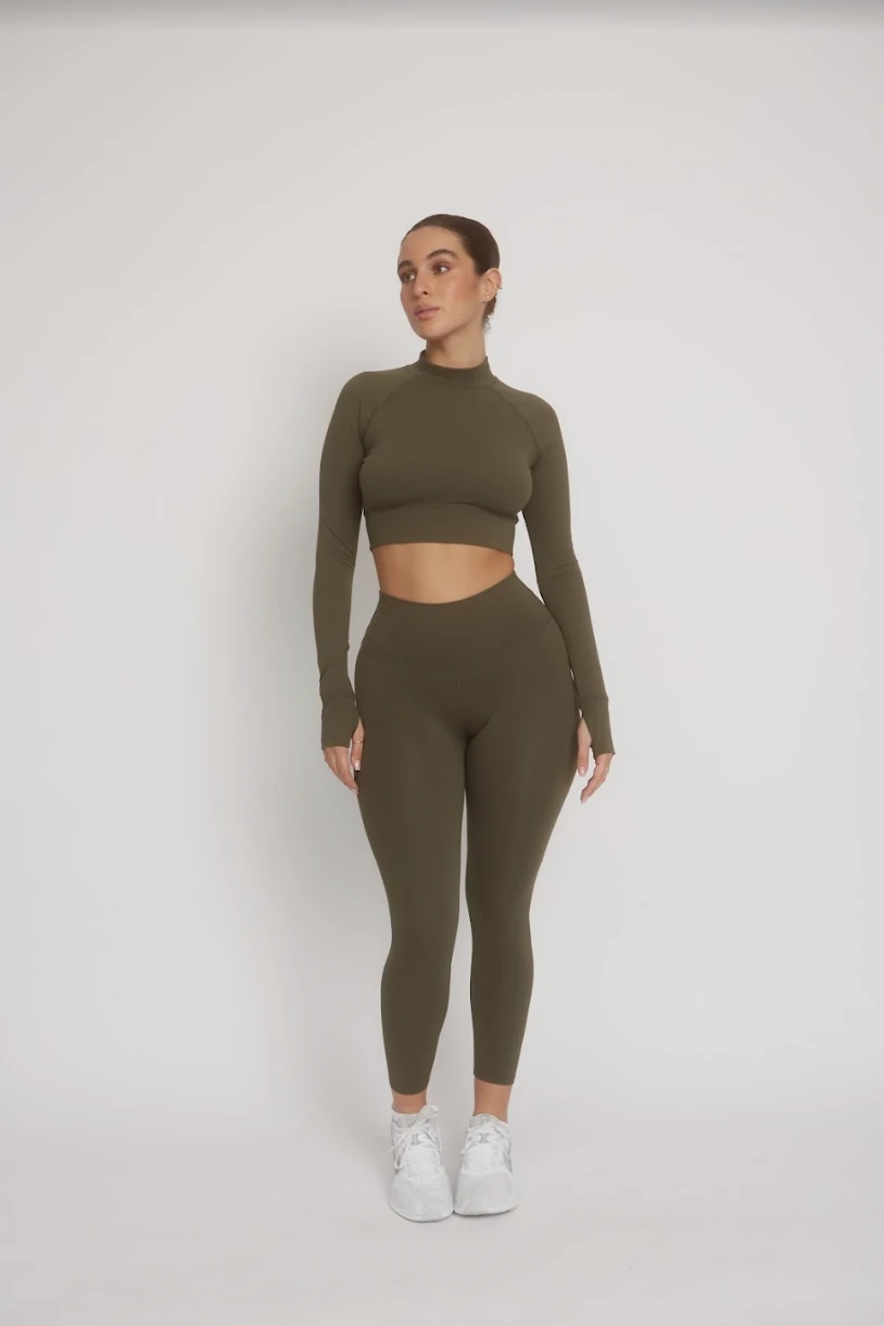 Tala DAYFLEX MOCK NECK CROP LONG SLEEVE TOP - ARMY GREEN 1 Tala DAYFLEX MOCK NECK CROP LONG SLEEVE TOP - ARMY GREEN