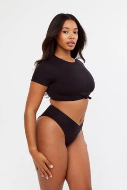 Tala MALIBU CROP SWIM TEE - BLACK -Sportswear Store Sh03 Tala Ecom black knot crop wrap bottoms 2140