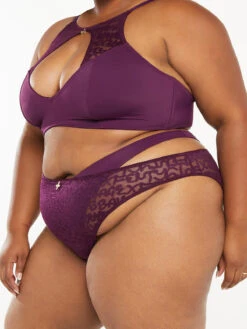 Tagged By Savage High-Leg Bikini -Sportswear Store TAGGED BY SAVAGE HIGH LEG BIKINI UD2149304 5178 3 1200x1600 1