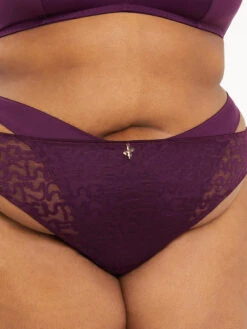 Tagged By Savage High-Leg Bikini -Sportswear Store TAGGED BY SAVAGE HIGH LEG BIKINI UD2149304 5178 4 1200x1600 1