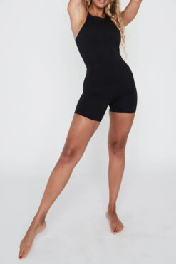 Tala DAYFLEX BUILT-IN SUPPORT HIGH NECK KEYHOLE VEST - SHADOW BLACK 5 Tala DAYFLEX BUILT-IN SUPPORT HIGH NECK KEYHOLE VEST - SHADOW BLACK -Sportswear Store TALA Dayone 14 0461