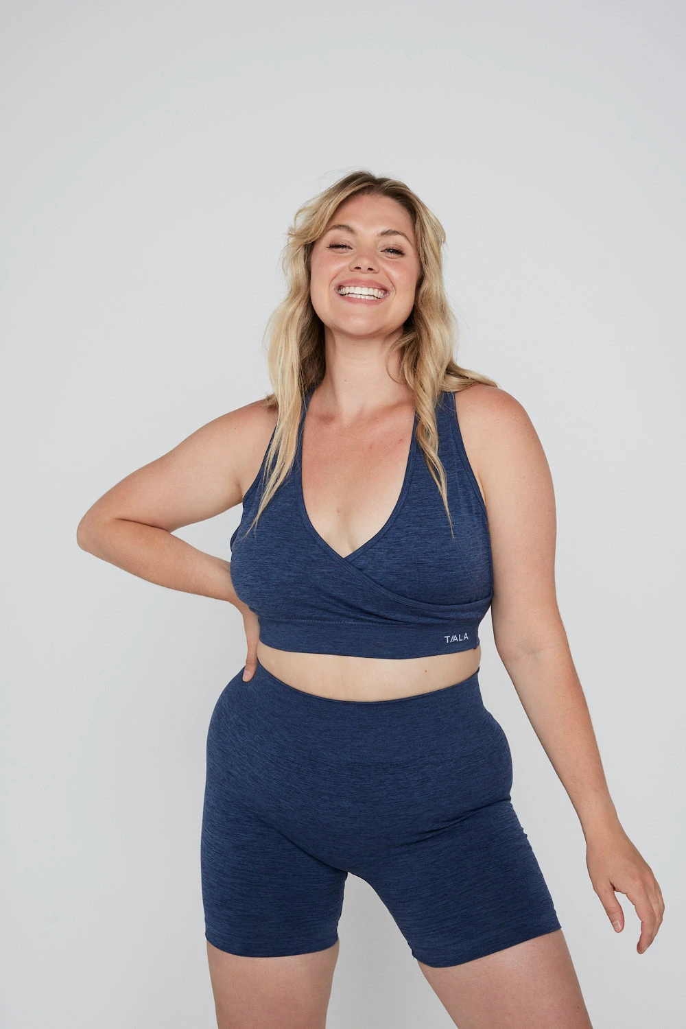 Tala SCULPT SEAMLESS WRAP SPORTS BRA - FRENCH NAVY MARL 5 Tala SCULPT SEAMLESS WRAP SPORTS BRA - FRENCH NAVY MARL - Image 5