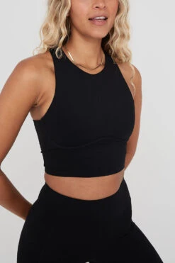 Tala SKINLUXE HIGH NECK CROSS BACK BRA - SHADOW BLACK -Sportswear Store TALASkinluxe Borgecom 06 098