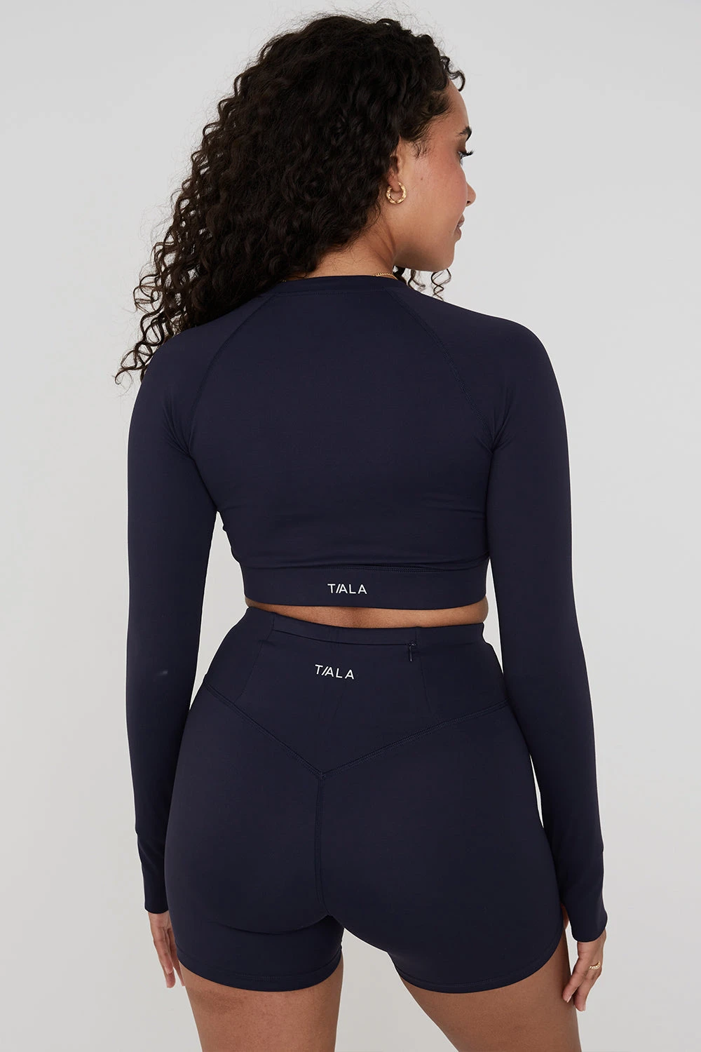 Tala SKINLUXE LONG SLEEVE CROP KEYHOLE TOP - NAVY 4 Tala SKINLUXE LONG SLEEVE CROP KEYHOLE TOP - NAVY - Image 4