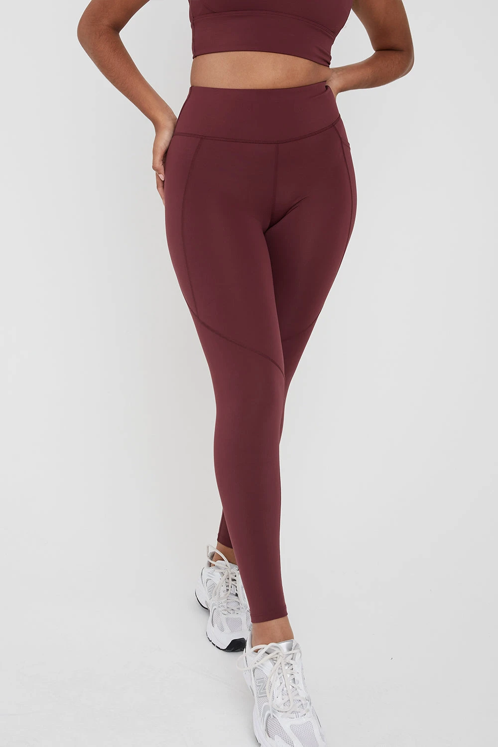 Tala SKINLUXE HIGH WAISTED SIDE POCKET LEGGING - DARK CHERRY 3 Tala SKINLUXE HIGH WAISTED SIDE POCKET LEGGING - DARK CHERRY - Image 3