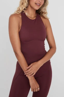 Tala SKINLUXE BUILT-IN SUPPORT HIGH NECK VEST - DARK CHERRY -Sportswear Store TALASkinluxe Borgecom 30 065